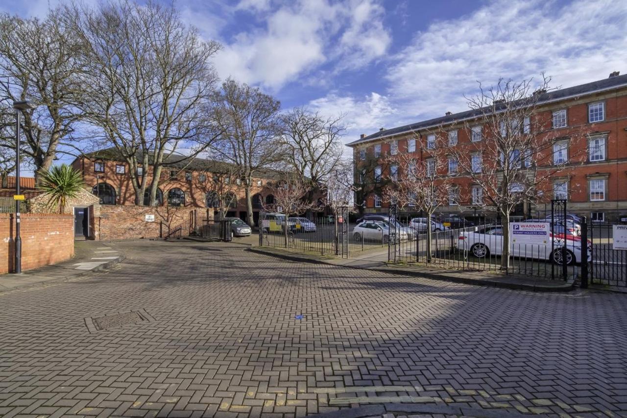 Apartmán The Beehive Studio York Exteriér fotografie
